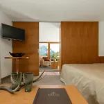 Hotel Sunora - Ski In Ski Out - Formerly Hotel Schranz 4* Lech am Arlberg