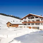 Hotel Sunora - Ski In Ski Out - Formerly Hotel Schranz Hotel 4*