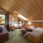 Sunora - In Out - Formerly Schranz Hotell 4*