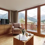 Hotel Sunora - Ski In Ski Out - Formerly Hotel Schranz Hotel
