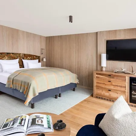 Hotel Schranz 4*