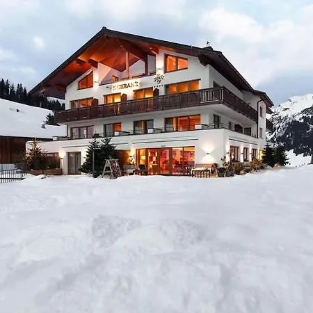 Hotel Schranz - Ski In & Ski Out Hotel
