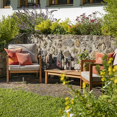 Hotel Schranz - In & Out 4*