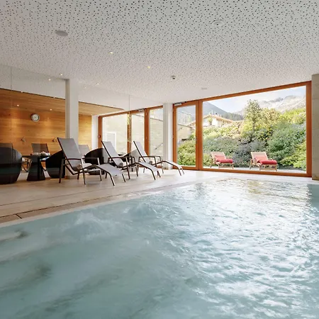 Hotel Sunora - In Out - Formerly Schranz