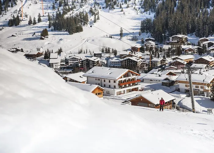 Schranz - In & Out Hotel 4*