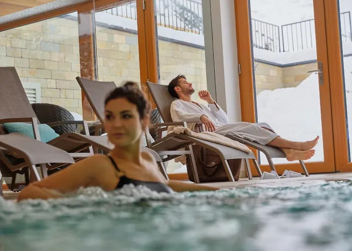 Schranz - In & Out Hotel 4*