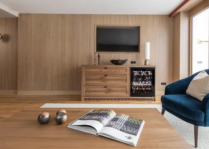 Schranz - In & Out Hotel Lech am Arlberg