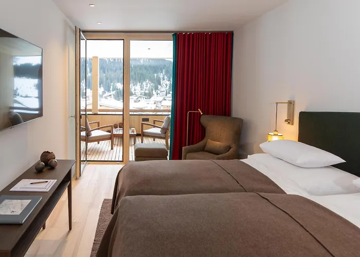 Schranz - In & Out 4*