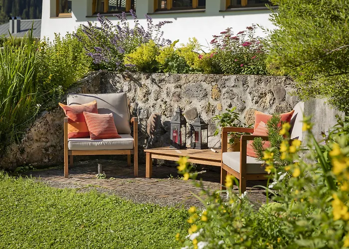 Hotel Schranz - In & Out 4*