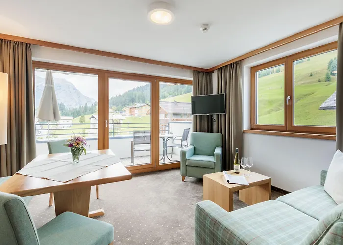 Hotel Schranz - In & Out